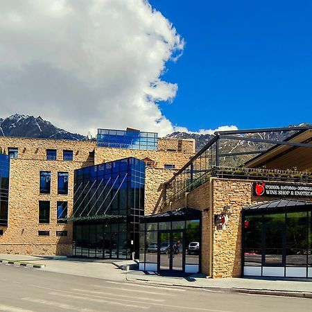 Porta Caucasia Kazbegi Eksteriør billede
